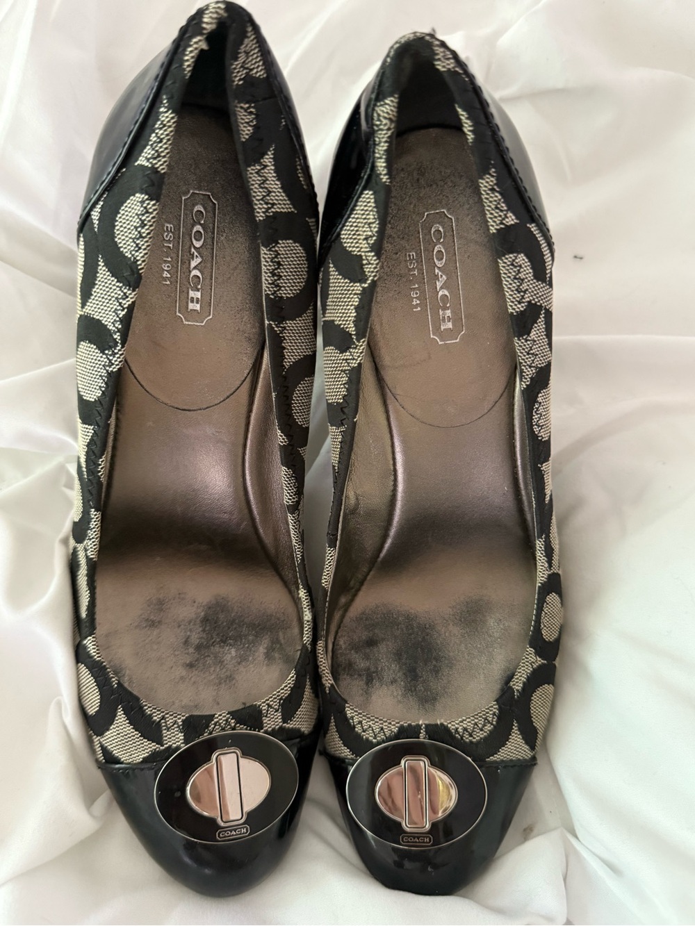 Coach Black and Cream Signature Logo Ballet Flats with Turn-Lock Accent